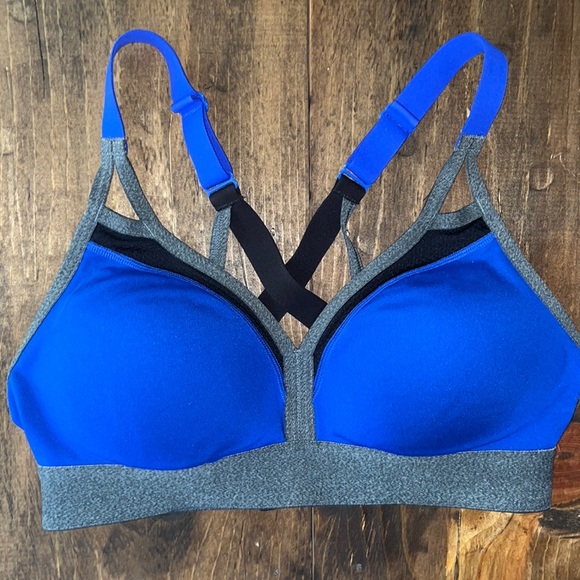 Champion Intimates & Sleepwear Champion Performance Sports Bra